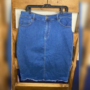 Forever 21 Denim Pencil Skirt